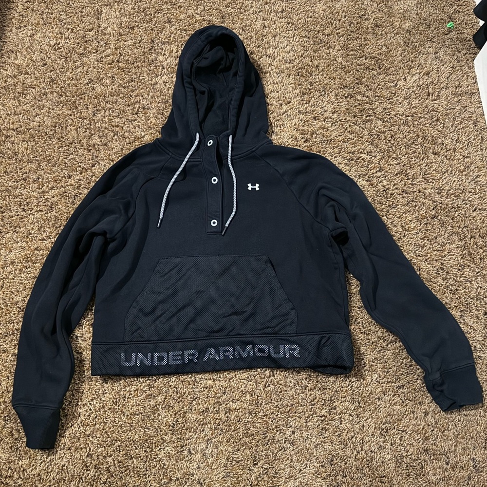 Under Armour Cropped Hooded Sweatshirt - M